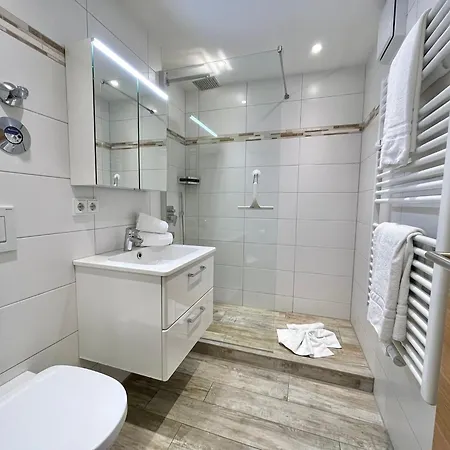 Bergglueck A13 Montana Haus * Оберстдорф