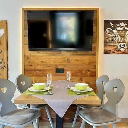 Lejlighed Bergglueck A13 Montana Haus *